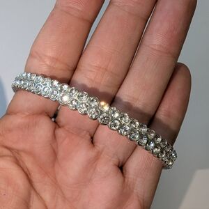 EVC CRYSTAL SILVER TONE BANGLE